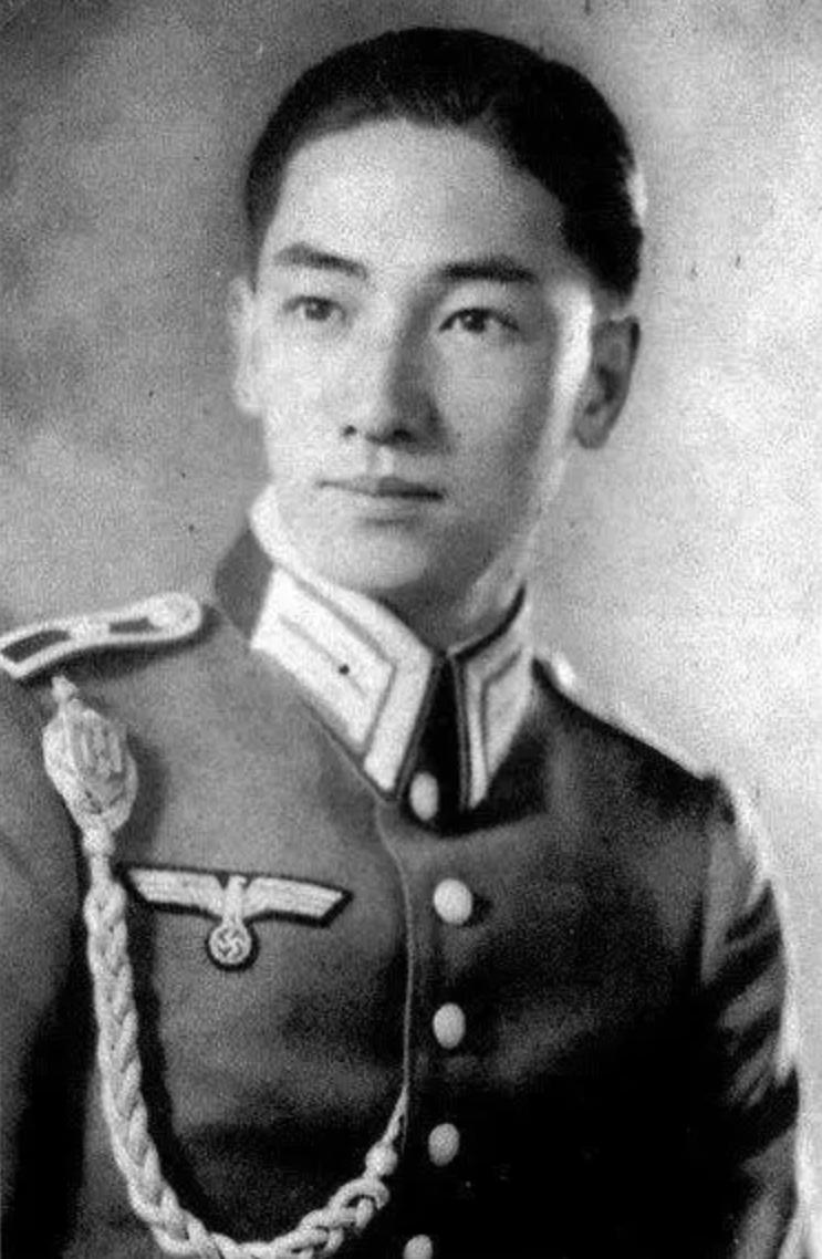 宋美龄游武当山遇老道,宋美龄去武当山游玩