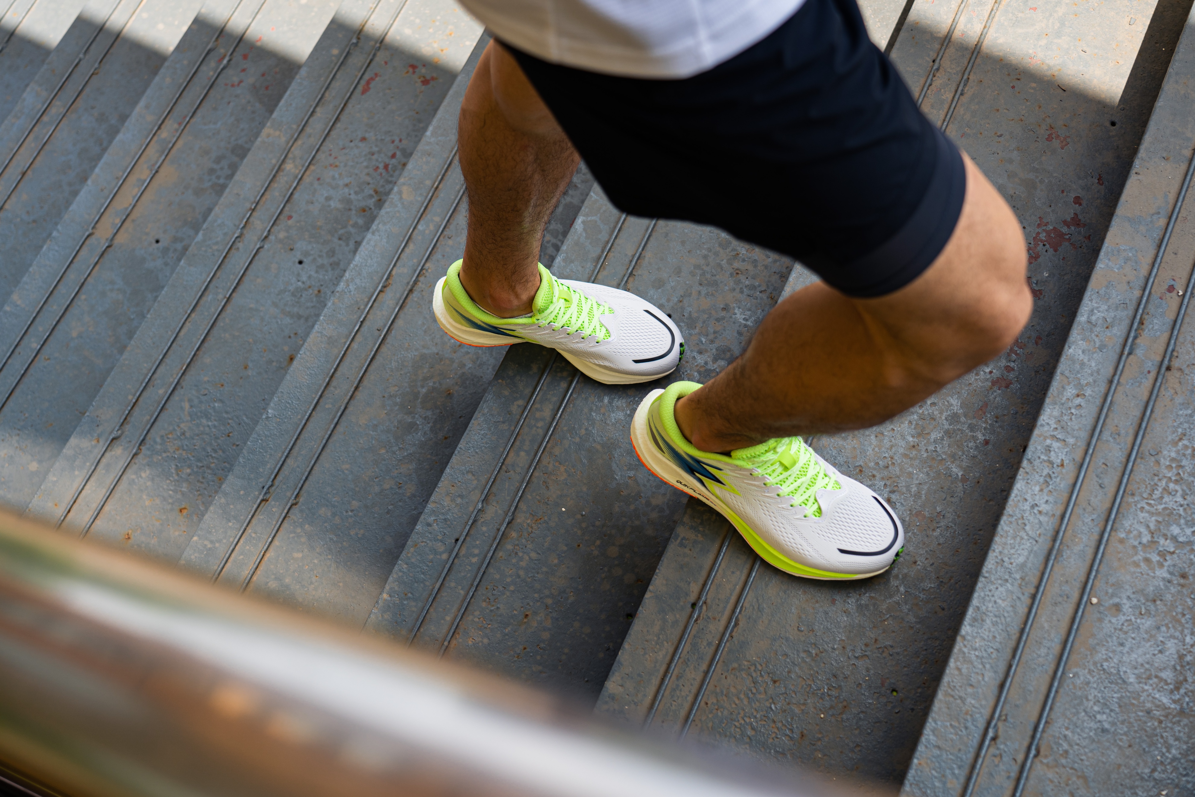 跑鞋评测361度,跑鞋飙速冷门