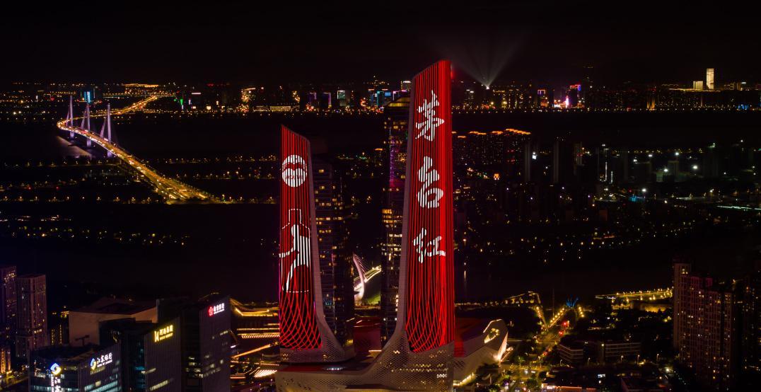 茅台酱香系列酒上演双节,茅台新品珍品发布会