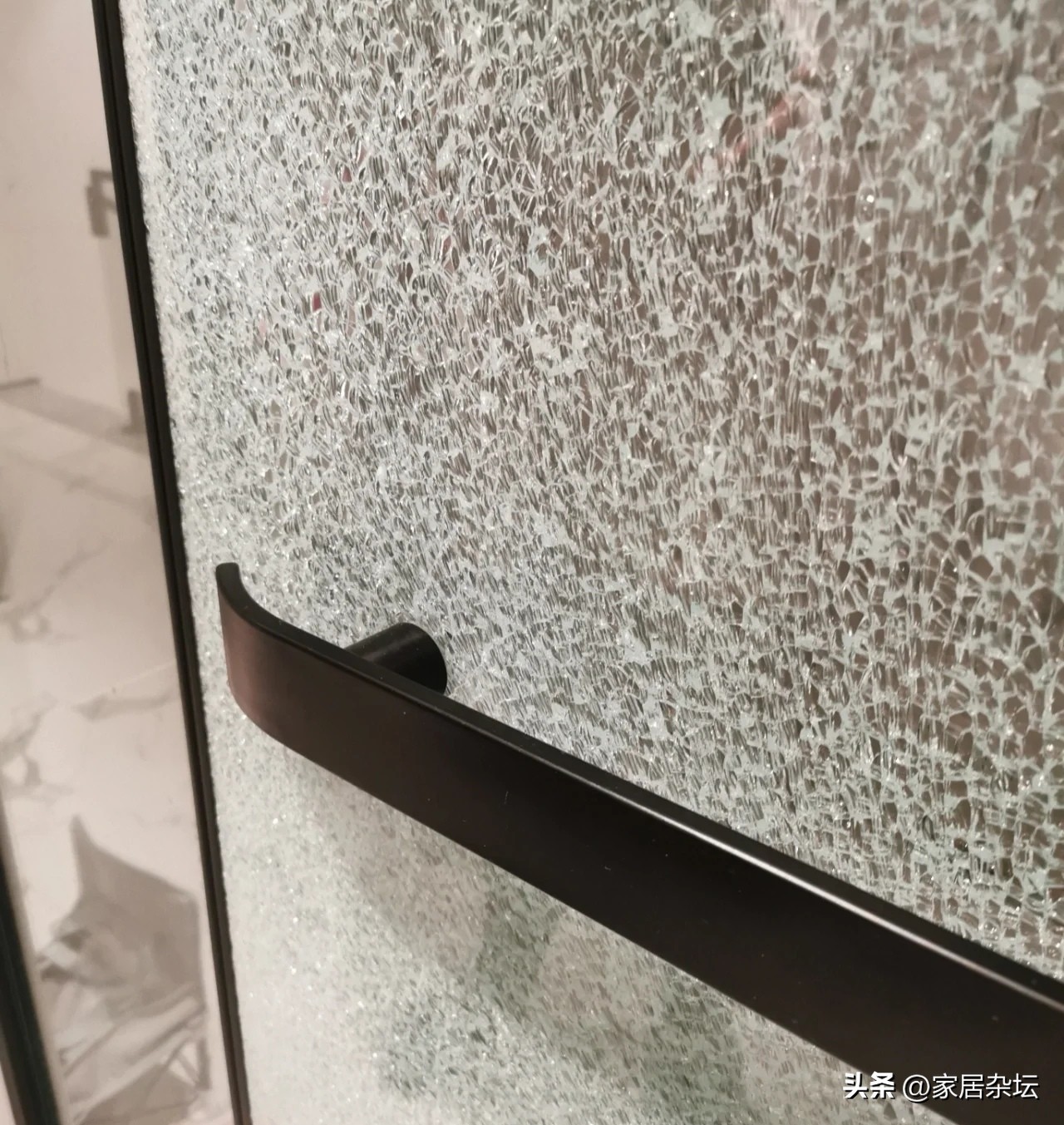 玻璃浴房的优缺点,买淋浴房注意哪些