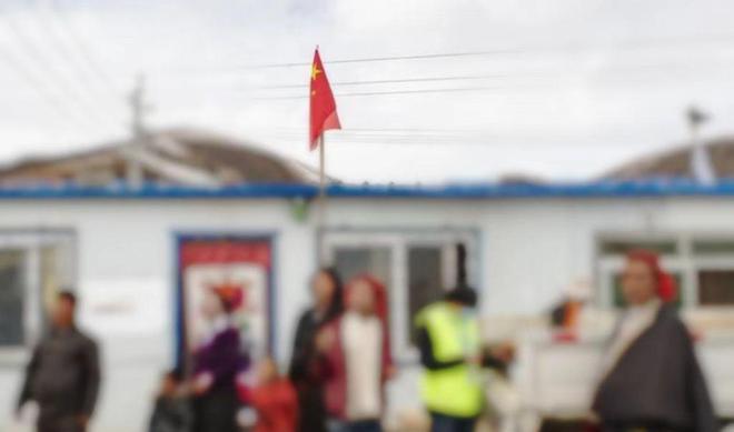 《失犬*藏西**老兵与神秘圣僧的相遇》