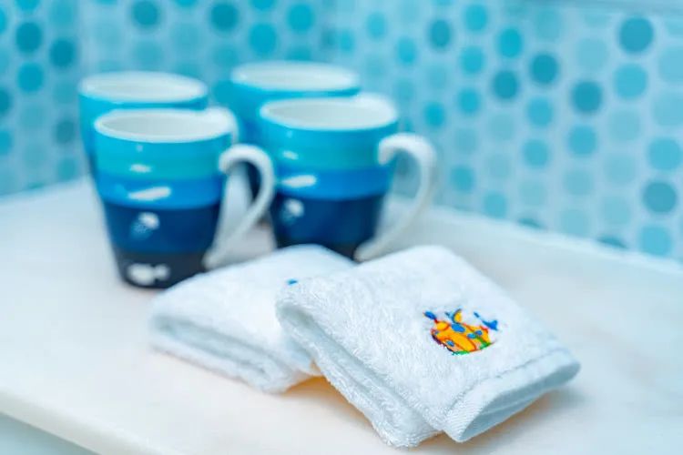 珠海长隆飞船酒店！海洋王国无限畅玩+畅游28楼绝美无边际泳池