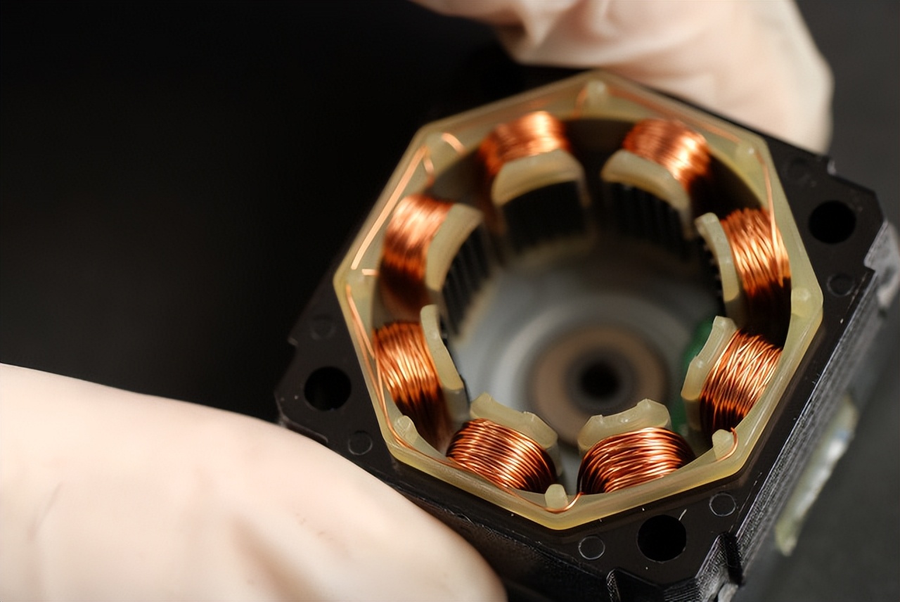 高速电机如何增大扭矩,调速电机选型怎么计算