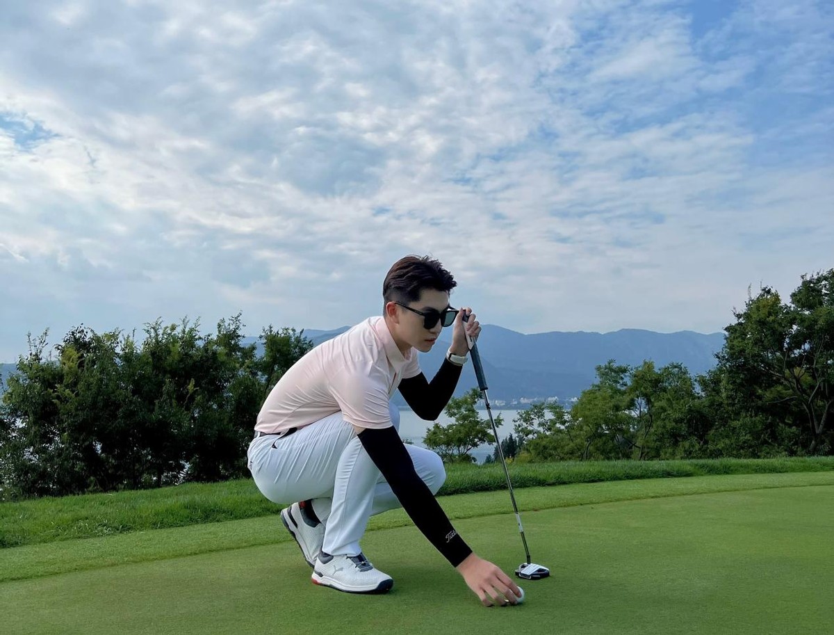 高尔夫球中的鸟杆是什么意思,高尔夫里老鹰球是什么意思