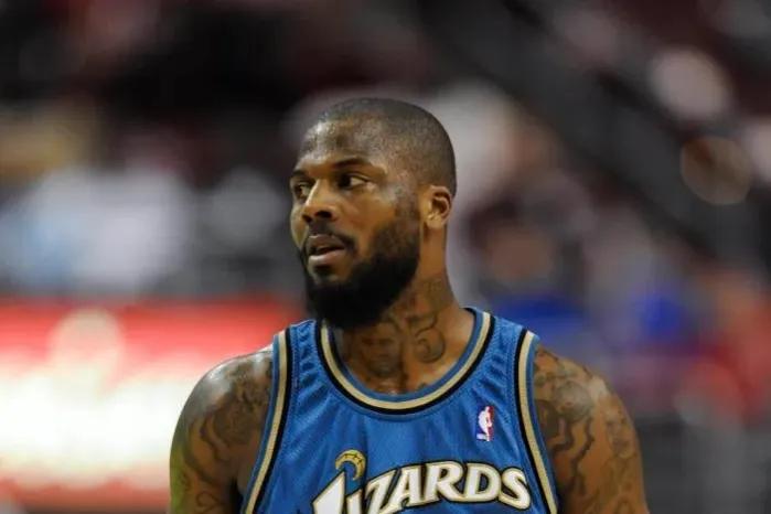 美媒评詹姆斯杜兰特近五年成就,美媒杜兰特进历史前十