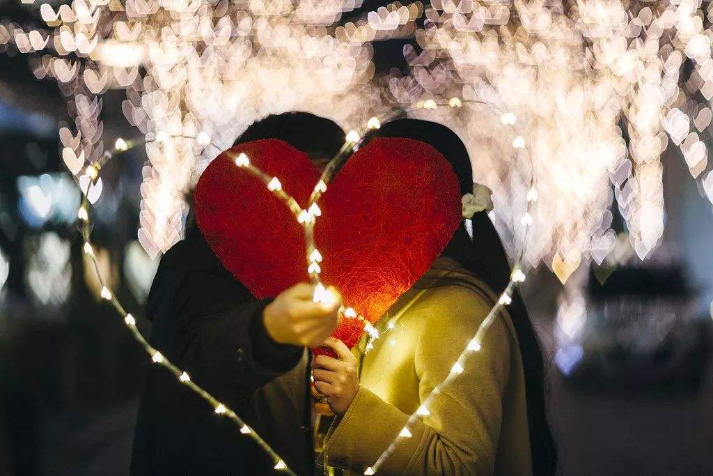 不喜欢但适合结婚的人,喜欢但不合适能结婚吗