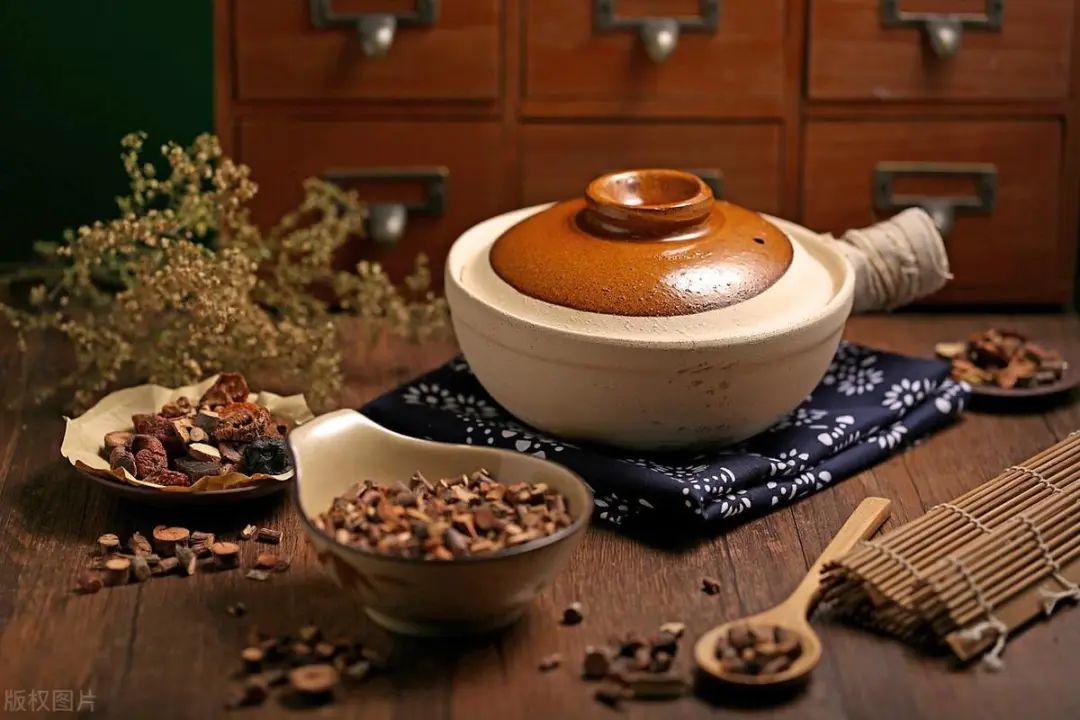 民间良方专治静脉曲张,专治静脉曲张的特效药方