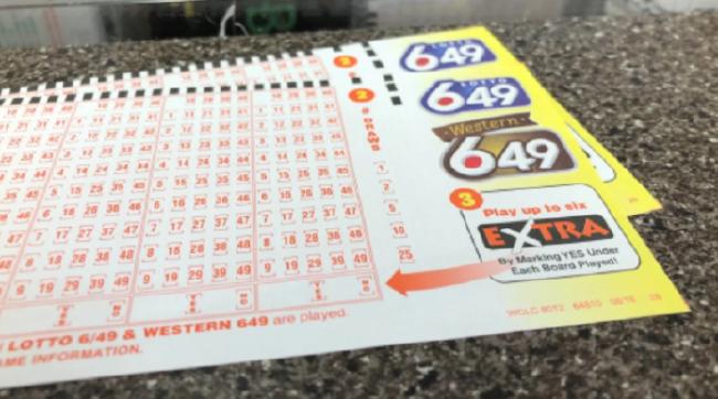 老太守号30年中8亿巨奖,夫妇买1组号3年命中35亿巨奖