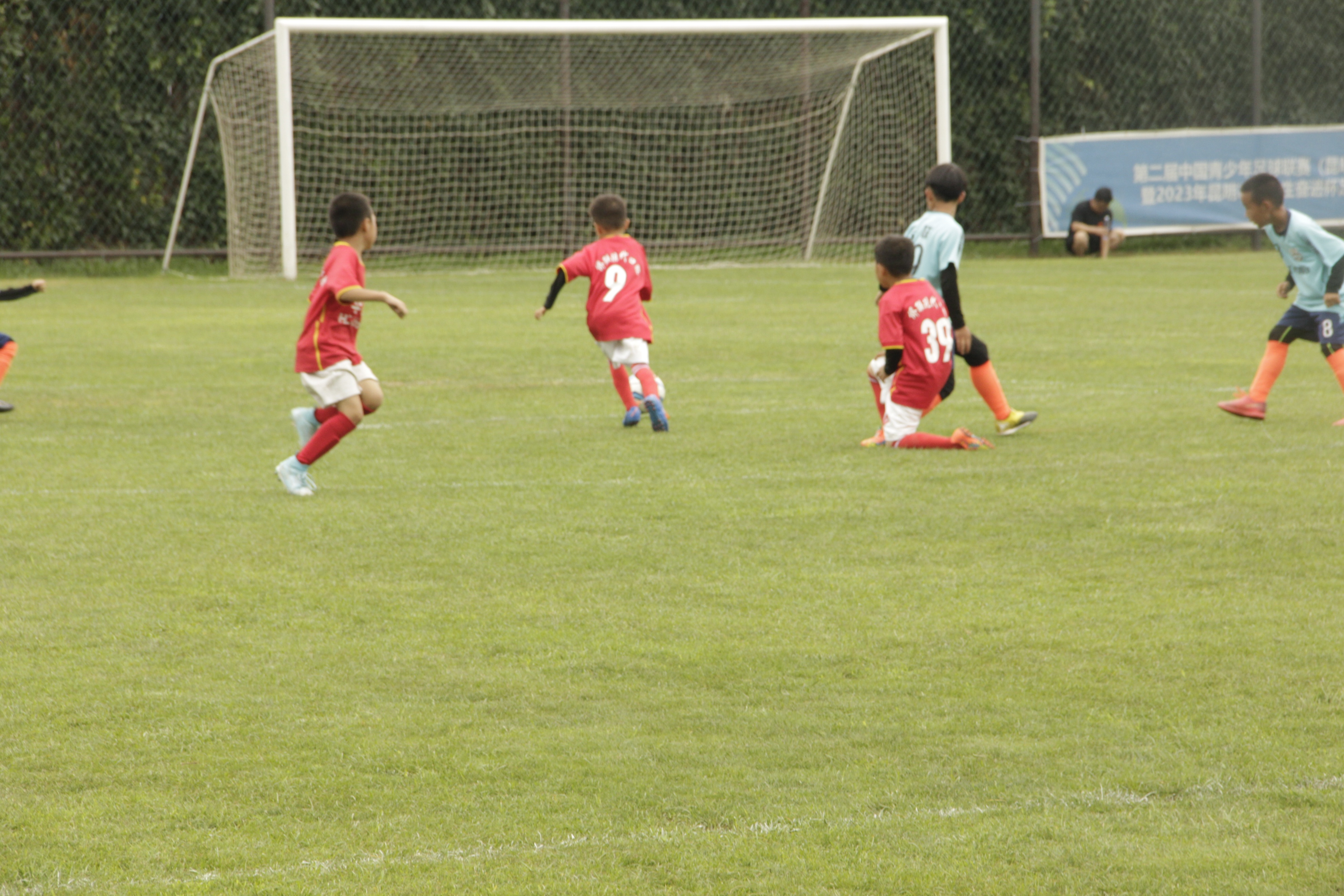 昆明儿童奋进杯,昆明市第二届青少年足球赛