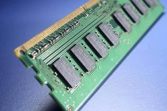 内存条两根8g的好还是单根16g的好,内存条两根8g和一根16g评测