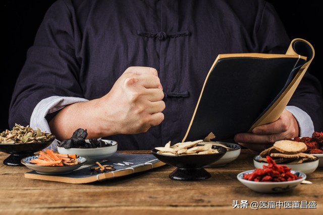 新冠咳黄痰用哪个中药方,新冠导致咳嗽有痰的中药方