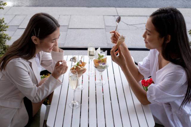 在华为做销售待遇如何,在北京华为公司工作十几年工资