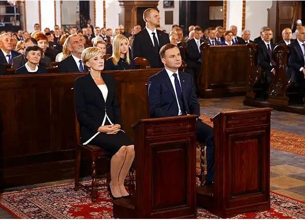 波兰总统专机失事的事件内幕,2010年波兰总统专机坠机事件