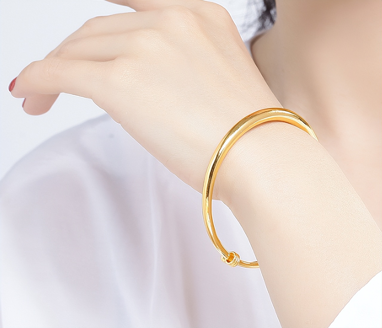 古法金手镯价格表多少钱一克,古法金手镯大概多少钱一个