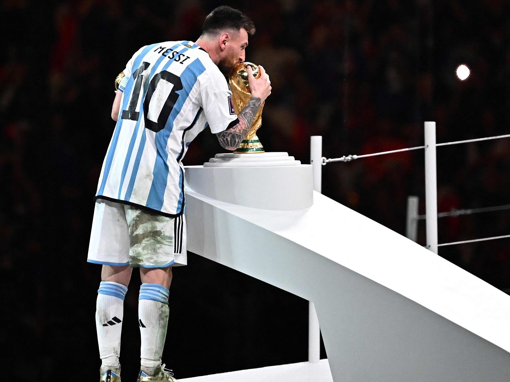 “太阳每天都照常升起”，这是阿根廷新式足球哲学的胜利！