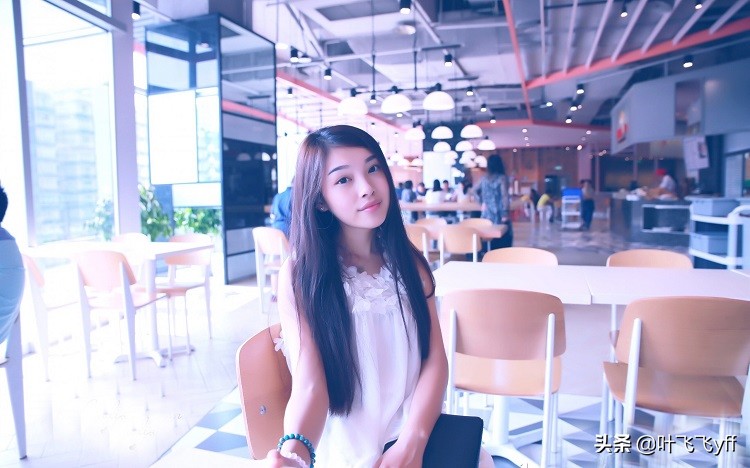 男女之间不联系就变淡,男女交往不会主动联系