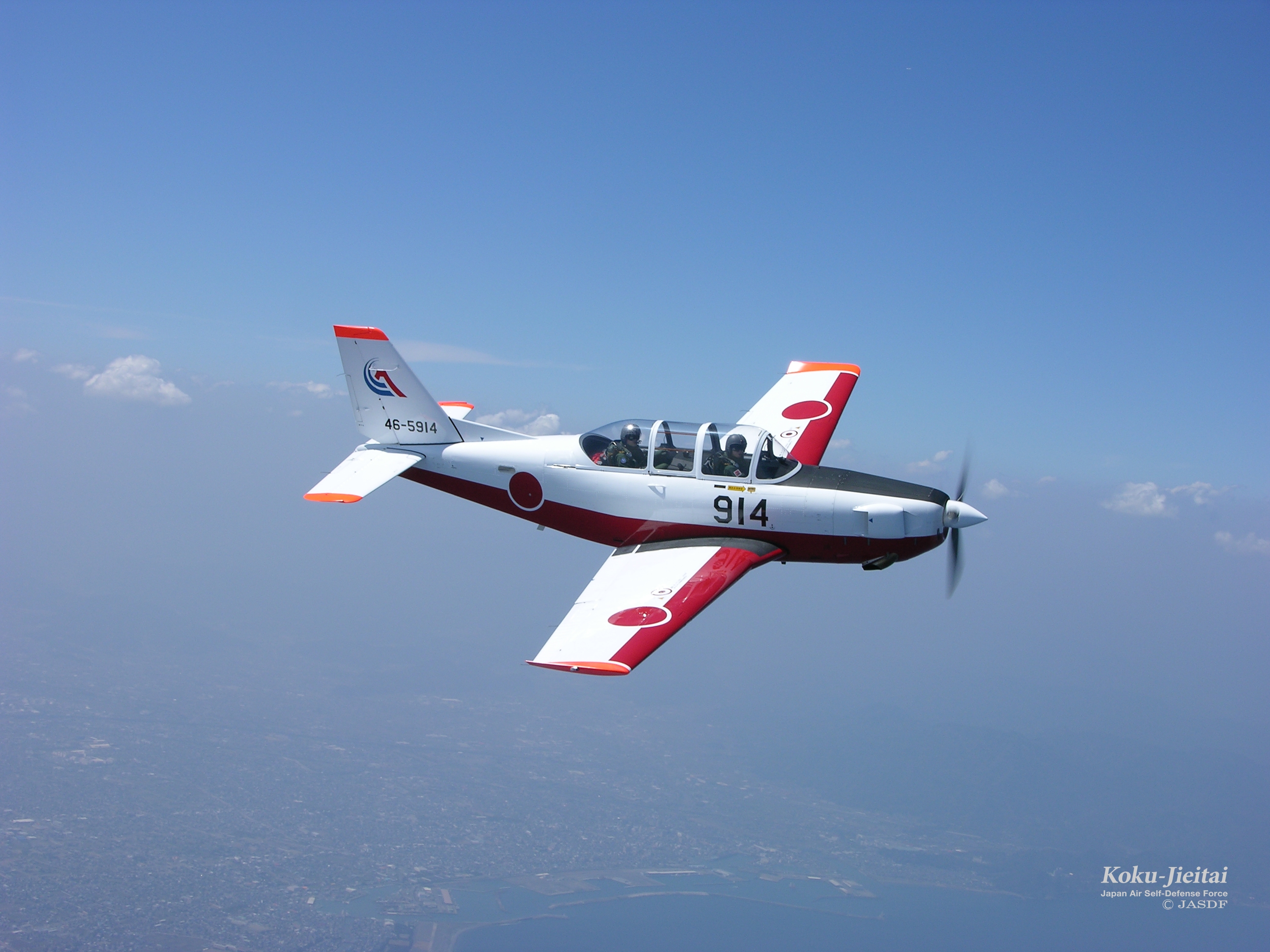 日本空中自卫队战斗机训练视频,日本富士直升机