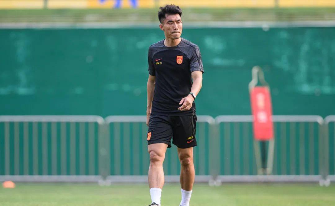 郑智退出亚洲杯了吗,郑智离开广州恒大