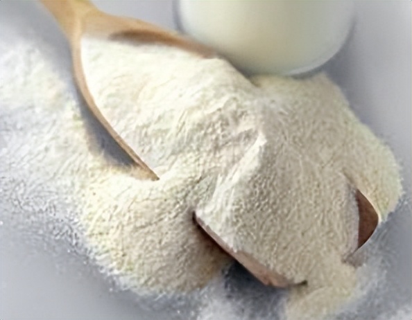 最近爆火的俄罗斯老奶粉,俄罗斯中老年老奶粉原装进口