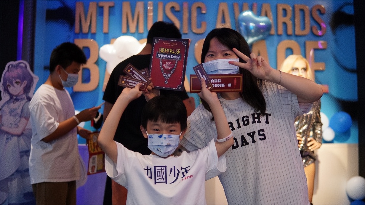 纳凉跳舞好去处,露天音乐公园夜市