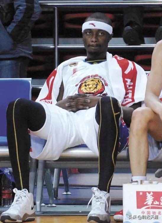 山东男篮历史超级外援回顾（二）科特迪瓦“中国恩人”—拉米扎纳