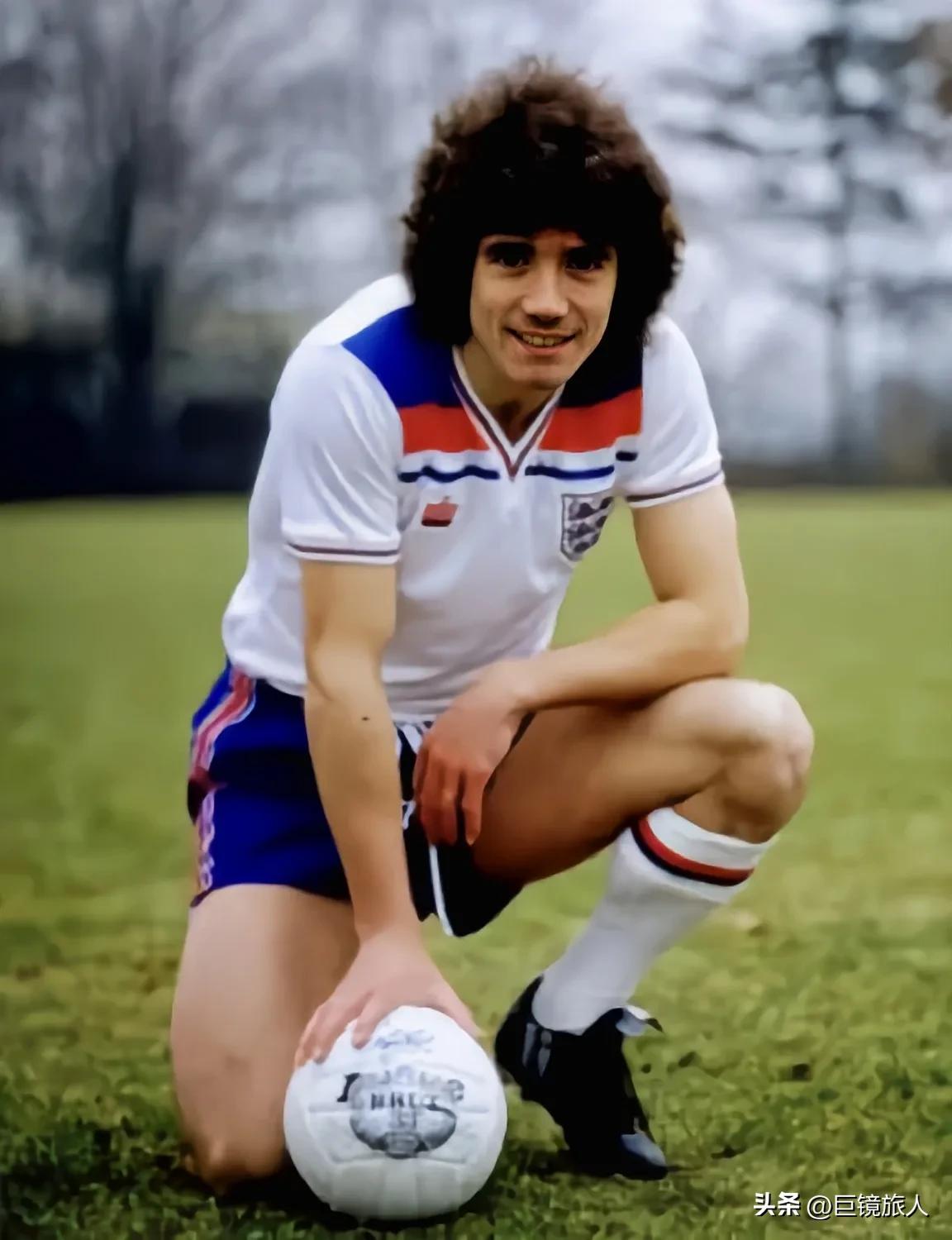 英格兰贝克汉姆鲁尼,英格兰最佳历史11人