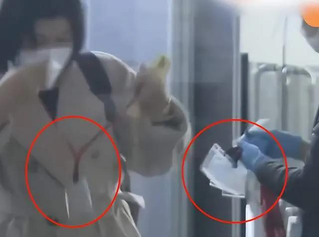 去日韩戴红牌黄牌，还是去戴总理发给你的花环？