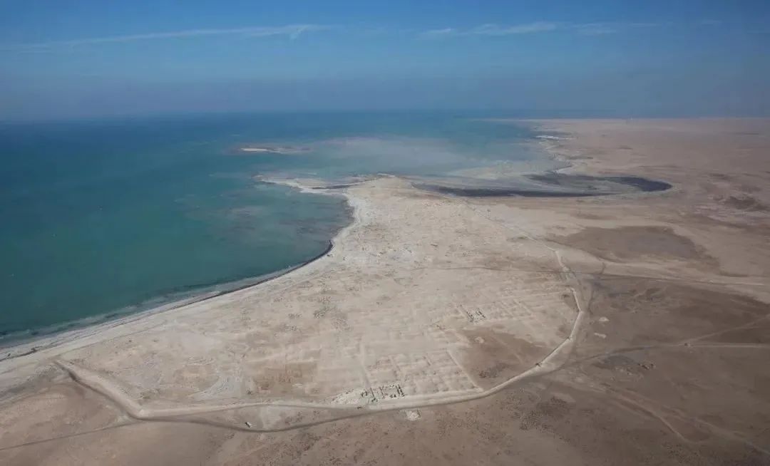 卡塔尔是属于哪个沙漠,卡塔尔沙漠面积有多大