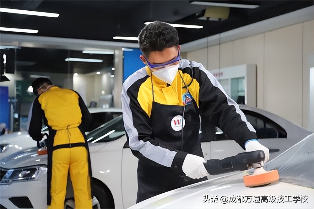 学洗车汽车美容去哪学,学汽车美容全套大概多少钱