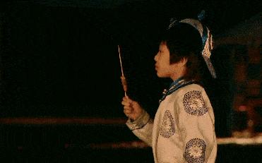 陆毅父女拍写真，贝儿双腿太细遭质疑，鲍蕾晒花絮视频力证未p图