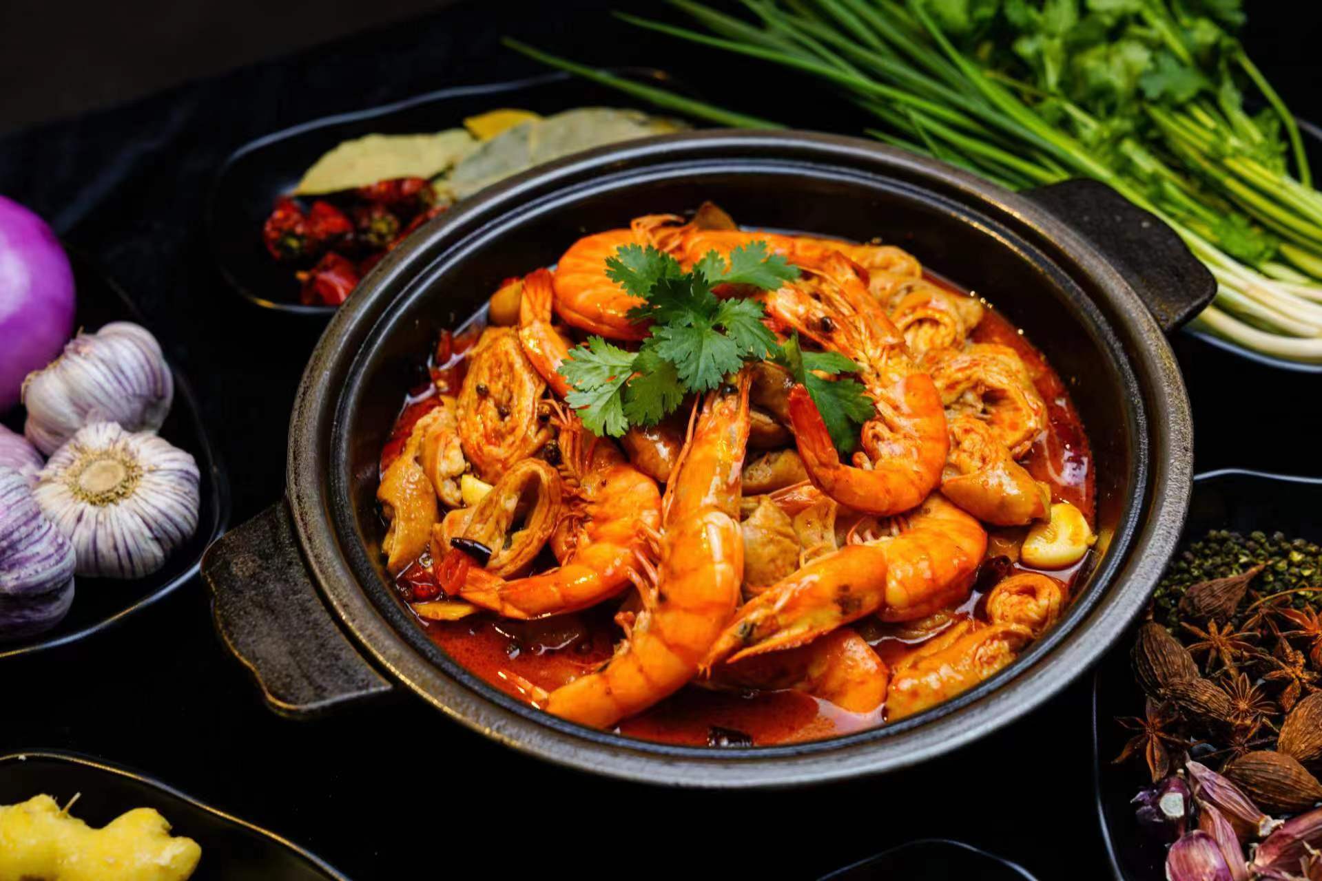 蜀八婆香汁焖锅4人热销套餐,蜀八婆香汁焖锅抖音团购套餐