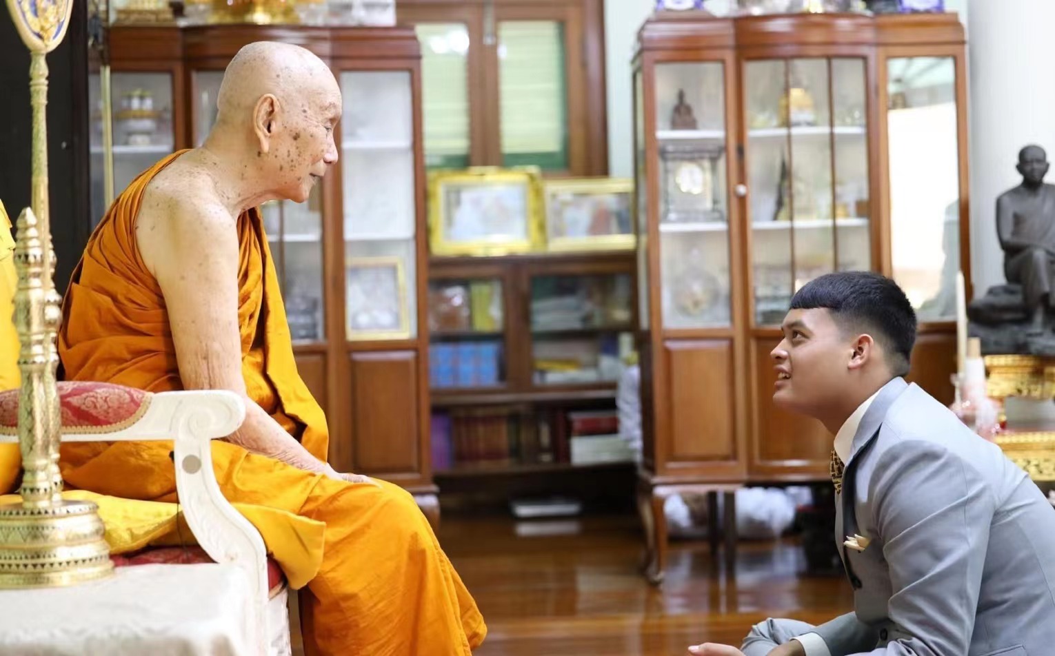 这么抓马?她消失的第8个月,家族变天了?