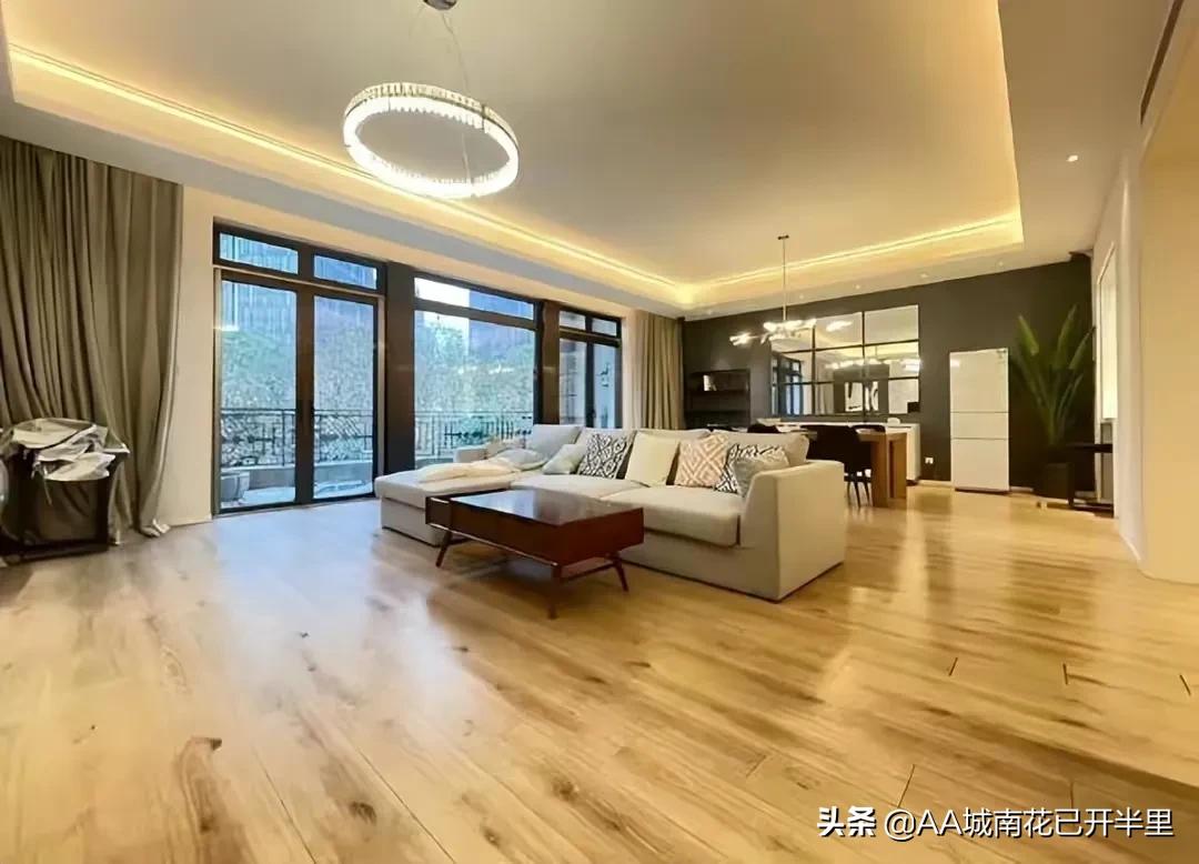 和父母借1000元被拒绝的心酸,被网友借了8万块不还怎么办