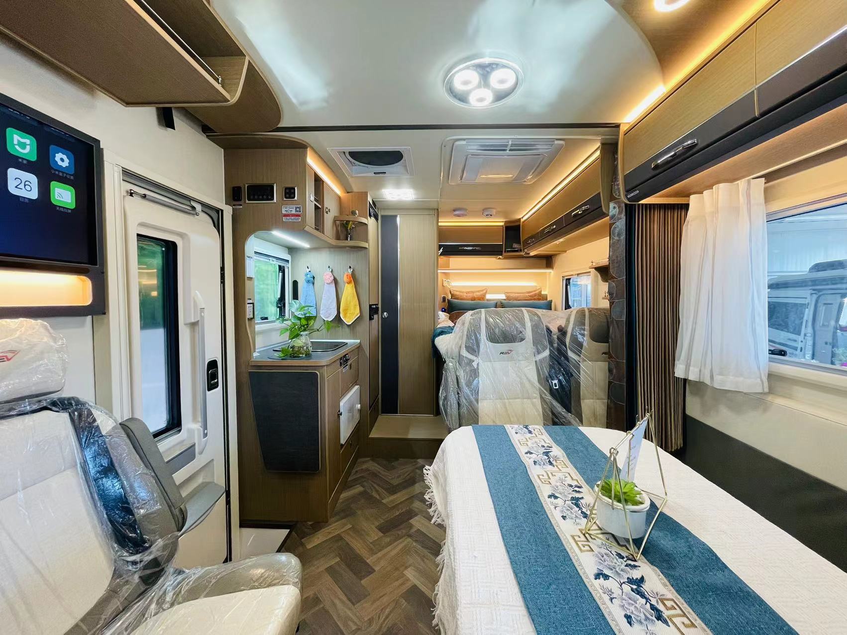 奇瑞瑞弗t800房车价格,出租型b型上下独立床房车