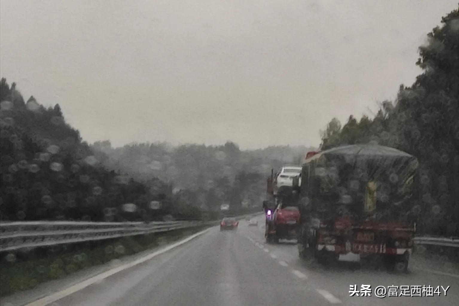 姐姐哭了妹妹怎么安慰,姐姐哭了弟弟安慰