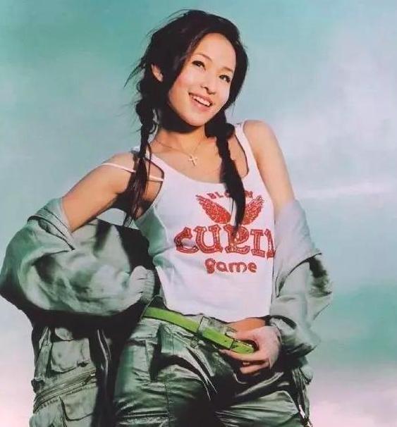 萧亚轩出道17年换了多少任男朋友,萧亚轩一定有她的过人之处