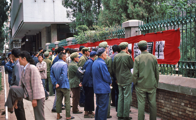 80年代欧美中性风穿搭,复古风穿搭80年代衣服