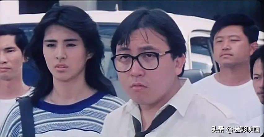 37年前的邪典片,王祖贤颠覆出演,删减才能播,录像厅时代噩梦