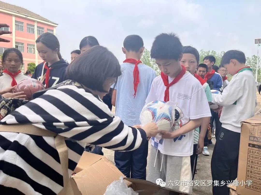 安阳市曙光学校开展名师送教活动,学校开展送教帮扶