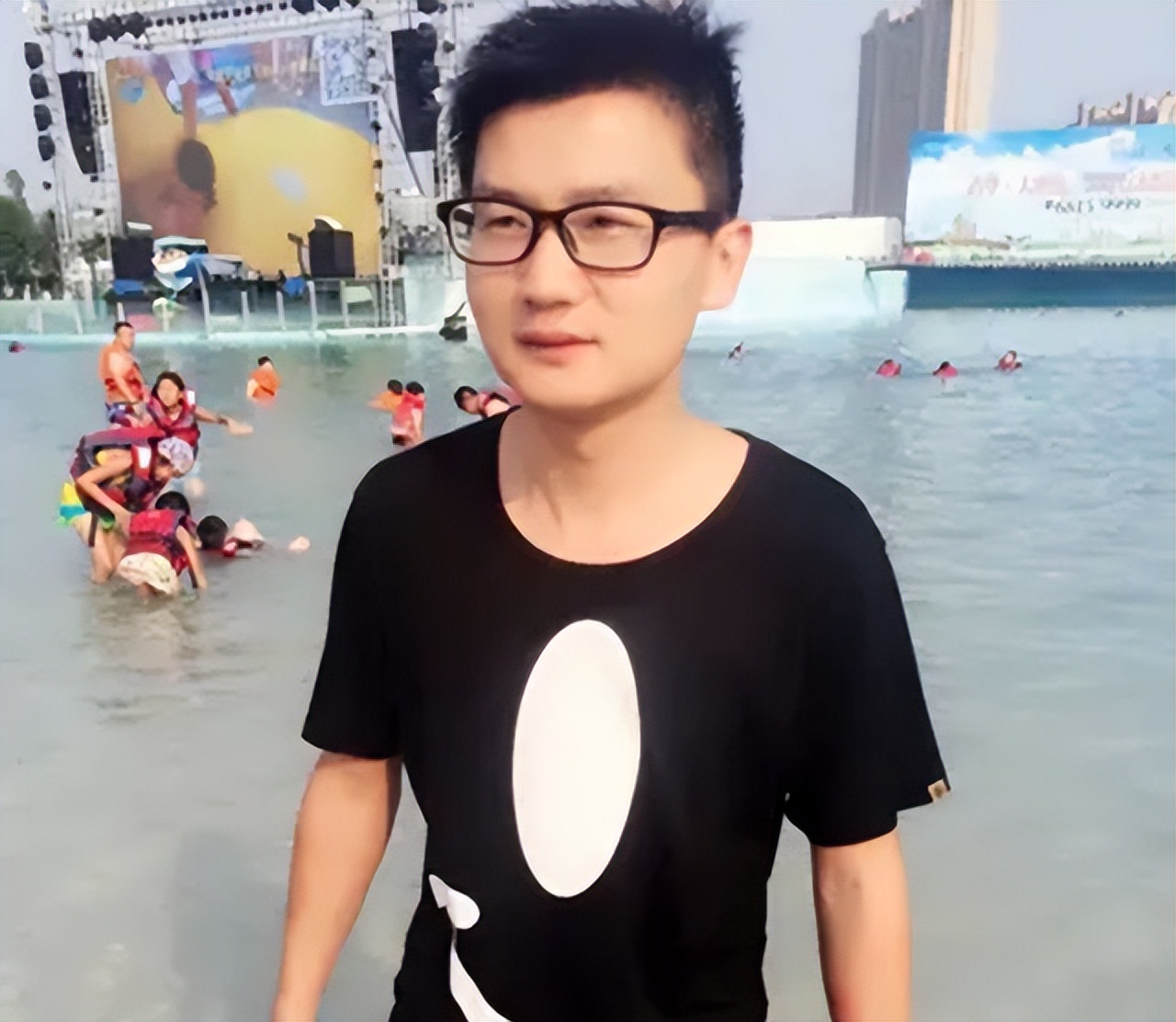 女孩变男孩手术,中国女变男手术成功案例