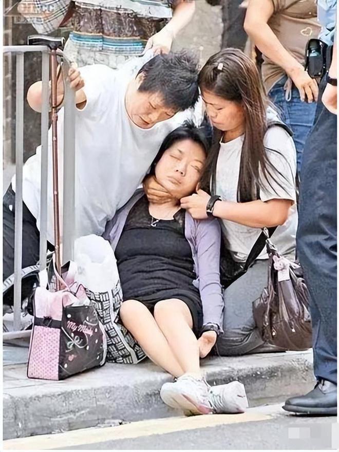 “最惨阔太”伍智恒：嫁豪门8年，换来牙齿全脱，体重仅剩44斤