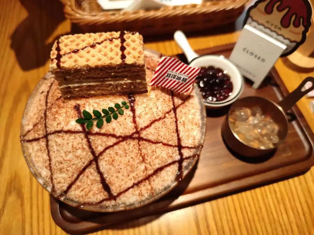 奶茶店月销量4000,雪花冰销量