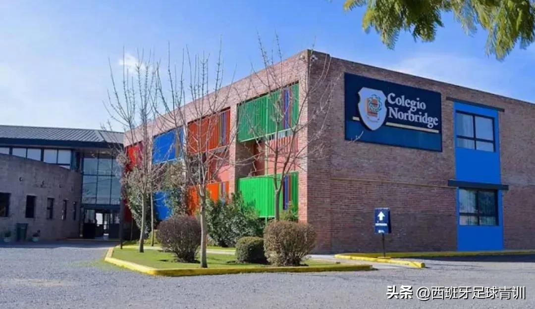 在西班牙留学踢足球怎么样,西班牙踢球和学习