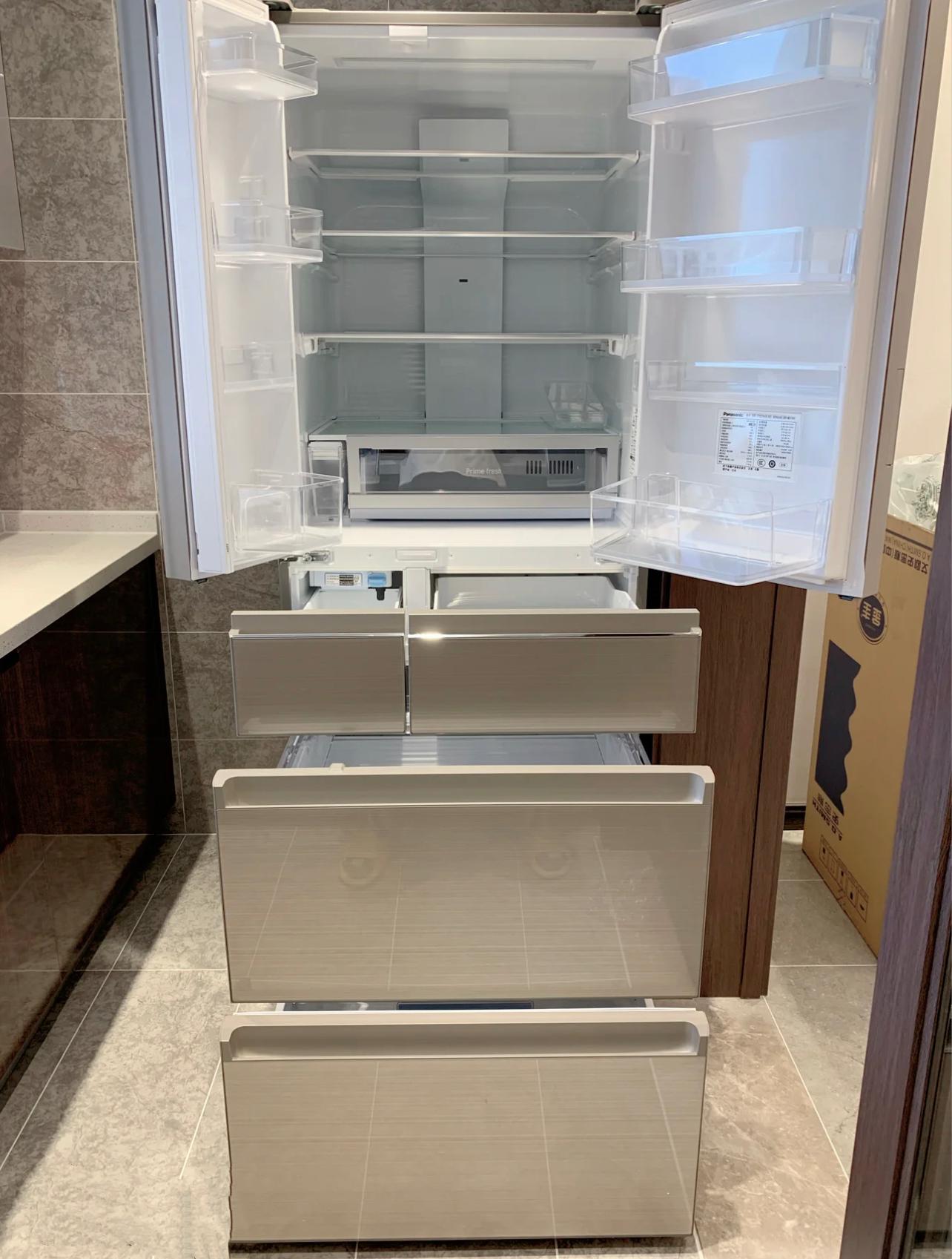 法式冰箱和十字四门冰箱哪个好,法式四门冰箱推荐海尔白色