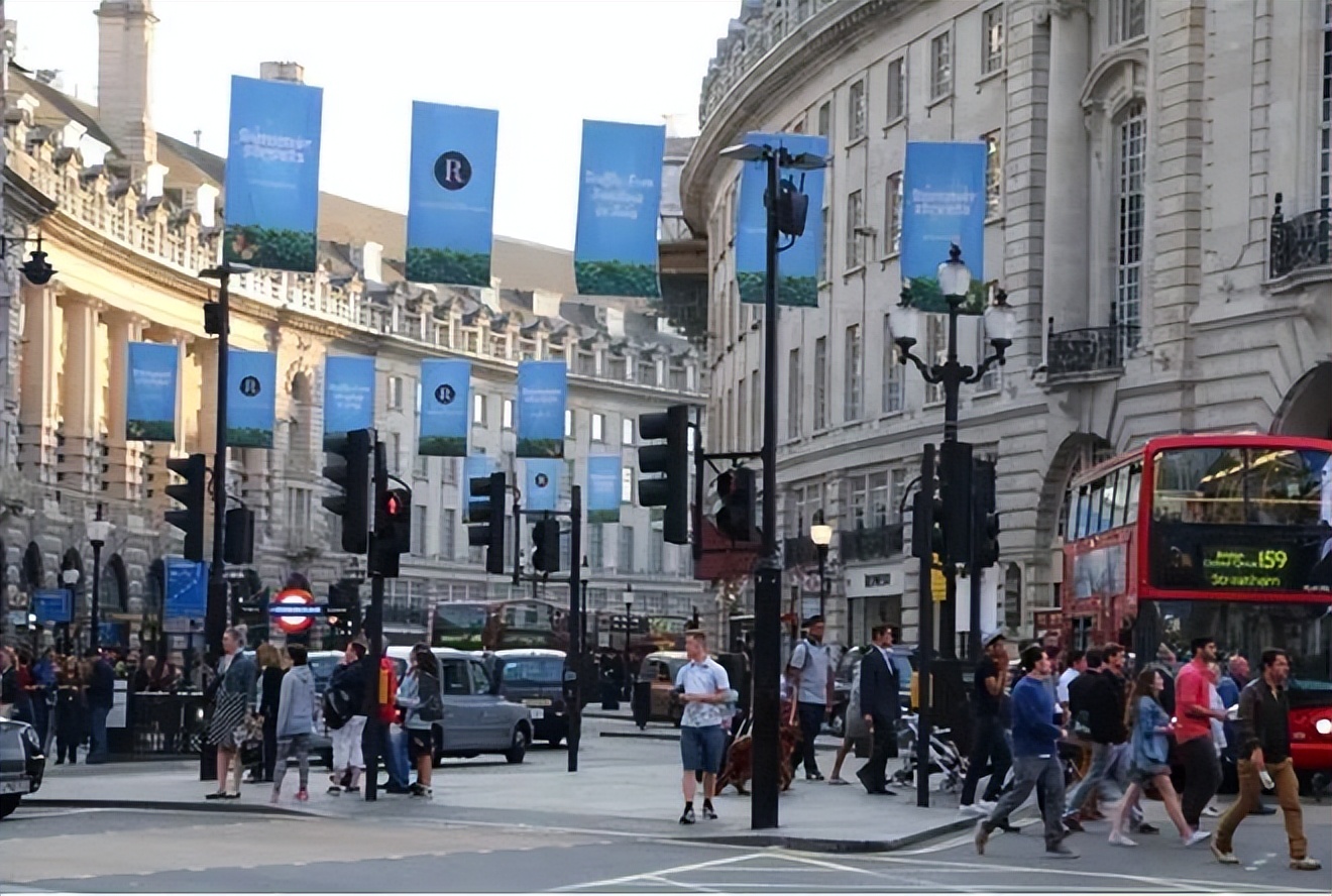 英国13岁男孩当爸爸后续,英国13岁小孩当爸爸新闻