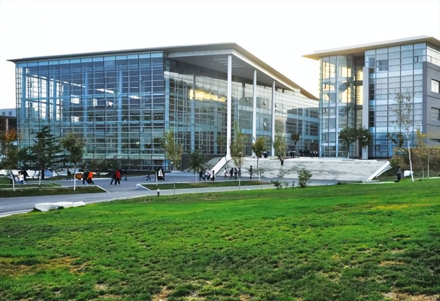 大连医科大学报到攻略,大连医科大学详解