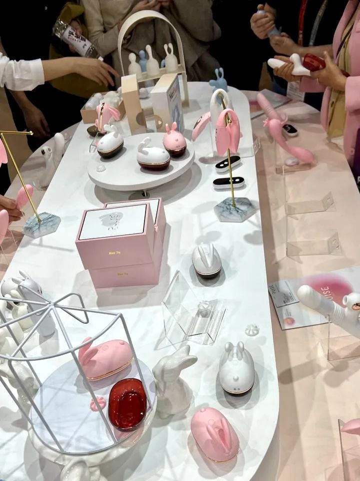 2023上海情趣展|未满*8岁1禁**止入场画面太美我不敢看