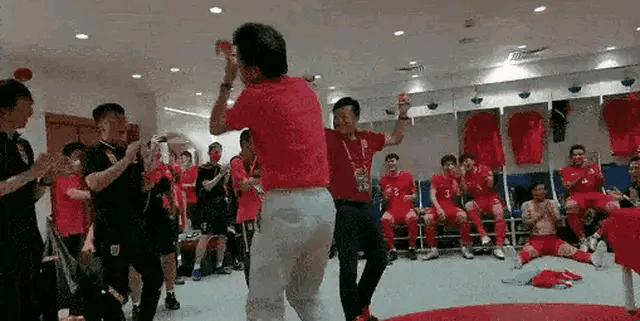 官媒-国足的春天来了，选帅基本确定，无悬念！