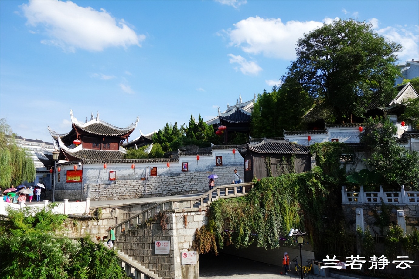 贵阳多彩贵州位置,贵阳多彩贵州城风景区