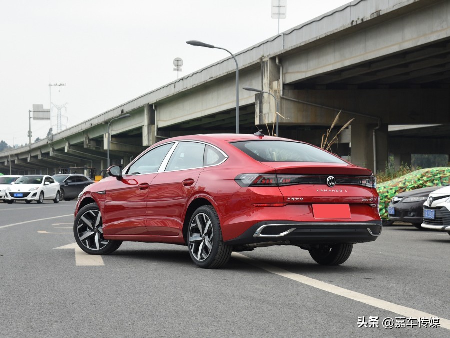 2022款凌渡和2023款速腾哪个好,上汽大众凌渡对比一汽大众速腾